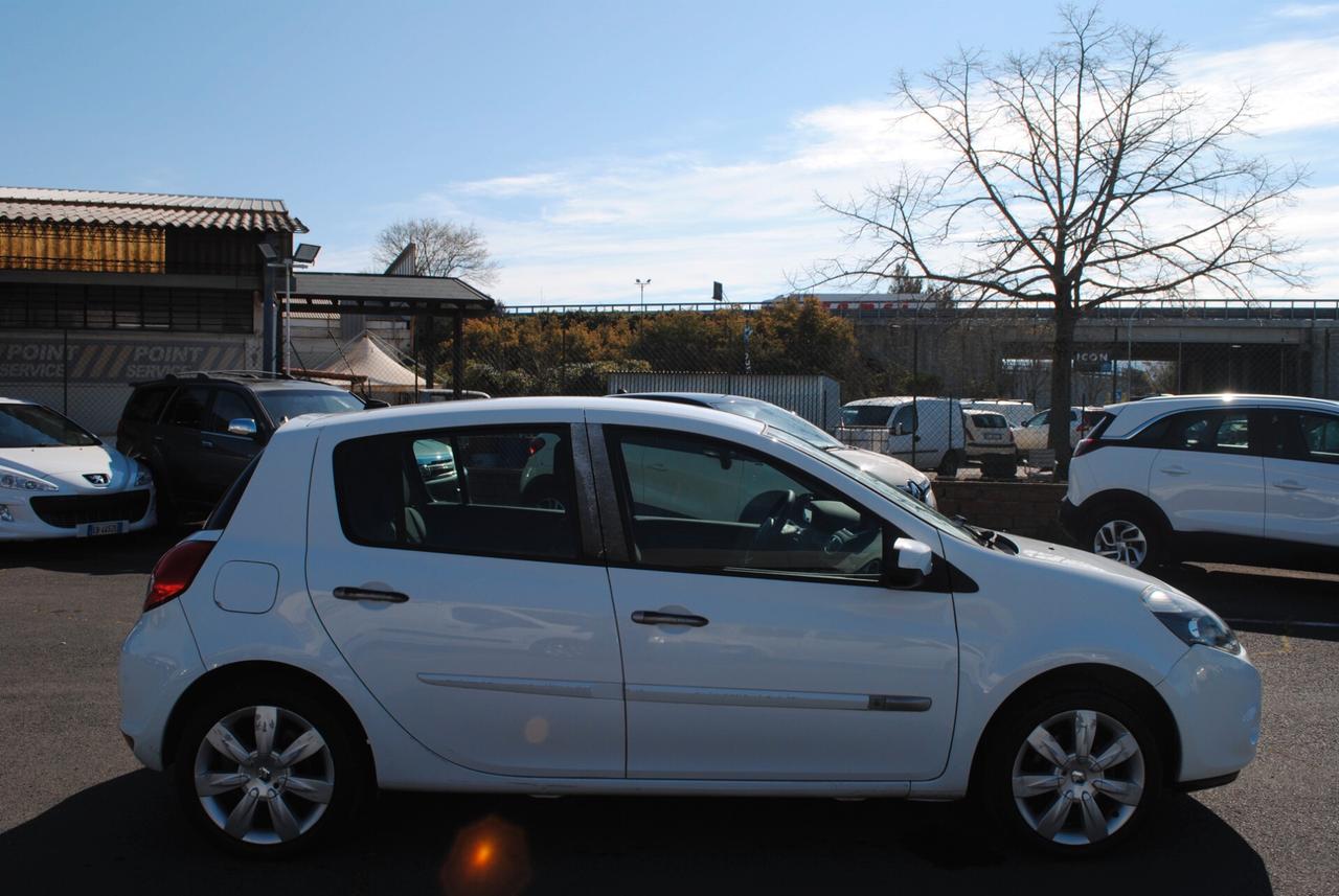 RENAULT CLIO 1.2 75 CV OK NEOPATENTATI