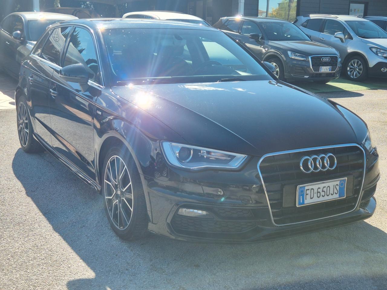 Audi A3 1.6 TDI ultra Attraction S-TRONIC
