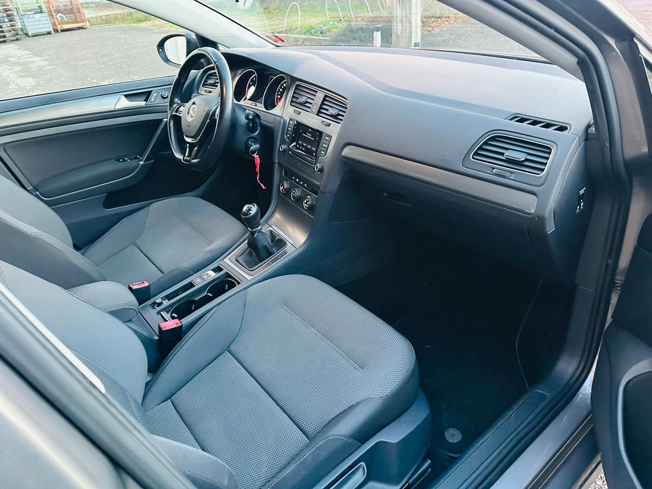 Volkswagen Golf Sportsvan 1.2 TSI Trendline BlueMotion Technology