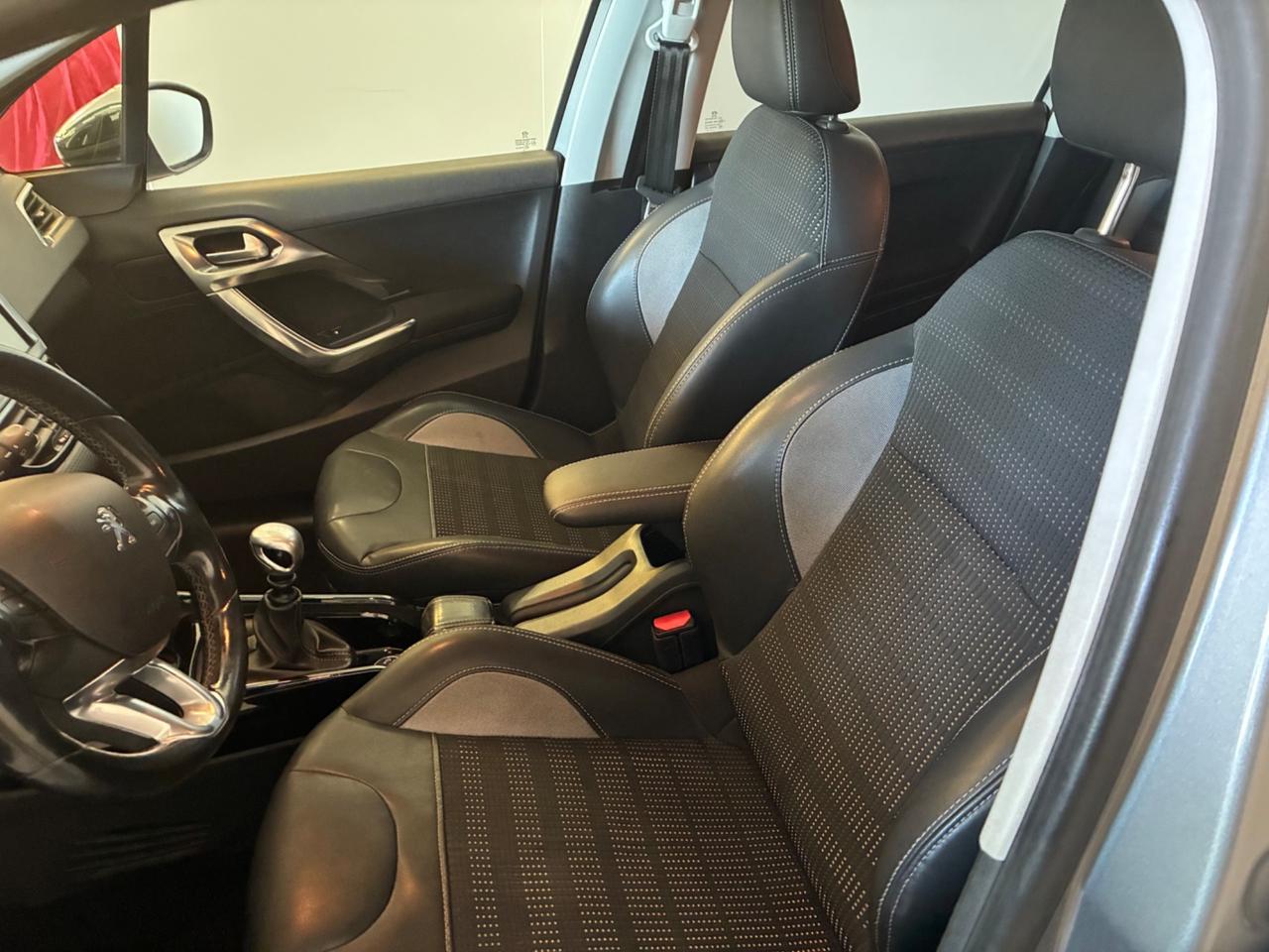Peugeot 2008 1.2 PureTech Turbo 130 S&S Allure