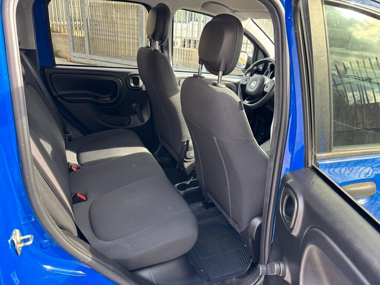 Fiat Panda 1.0 FireFly S&S Hybrid City Cross