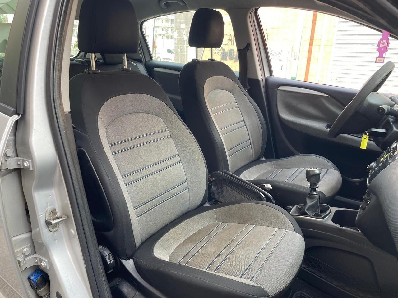 Fiat Punto Evo 1.4 benzina e gpl