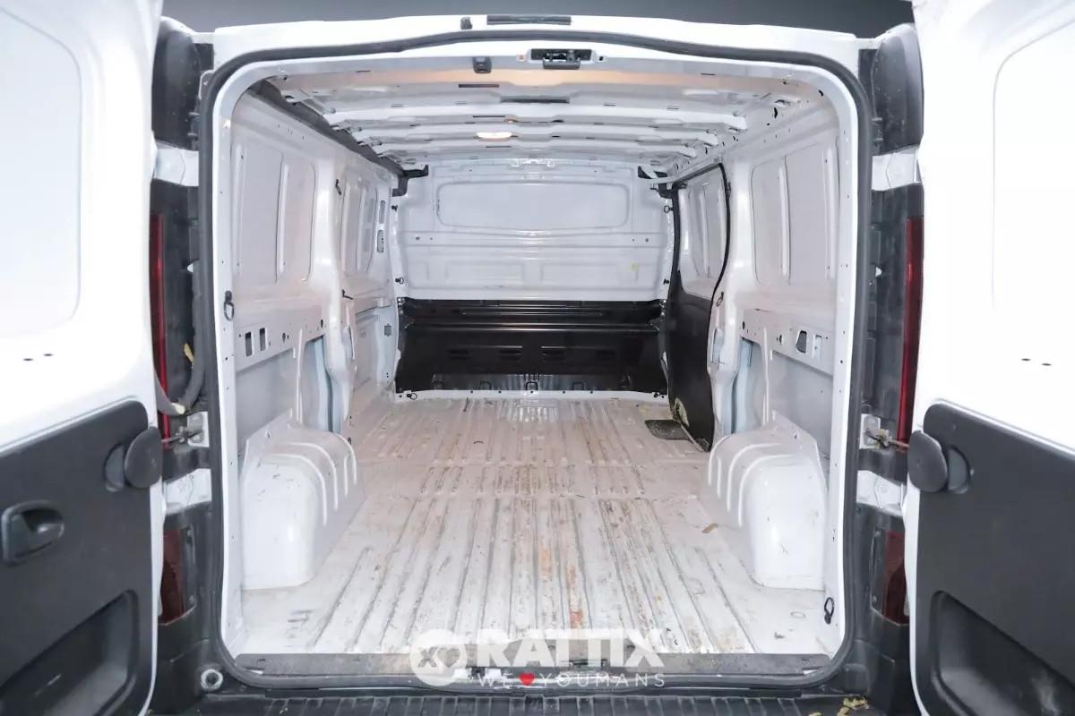 Renault Trafic T30 2.0 BlueDCI 130CV L2H1 (IVA ESCLUSA)