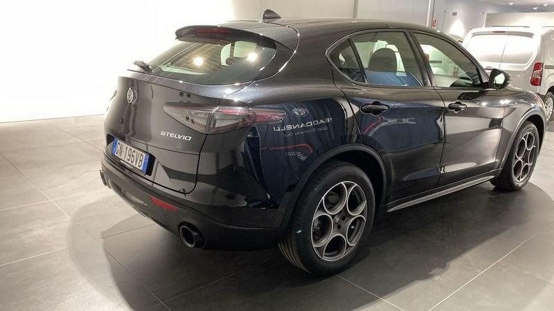 Alfa Romeo Stelvio 2.2 Turbodiesel 210 CV AT8 Q4 Sprint