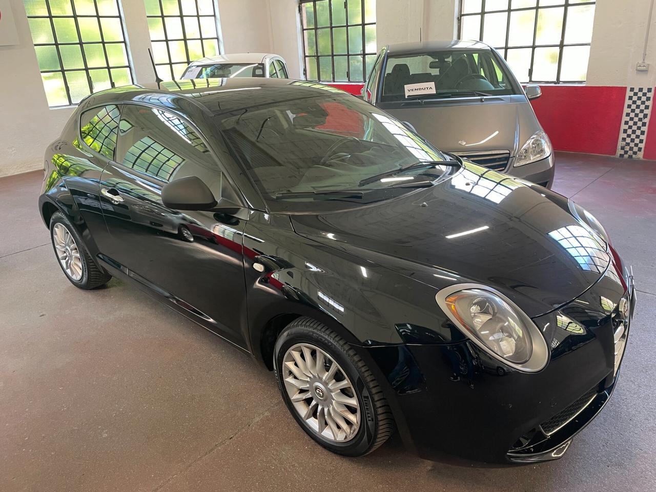 Alfa Romeo MiTo 1.3 JTDm 85 CV NEOPATENTATI