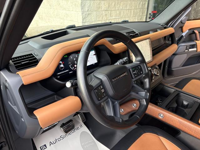 LAND ROVER Defender 110 3.0D I6 250 CV AWD Auto X-Dynamic HSE.