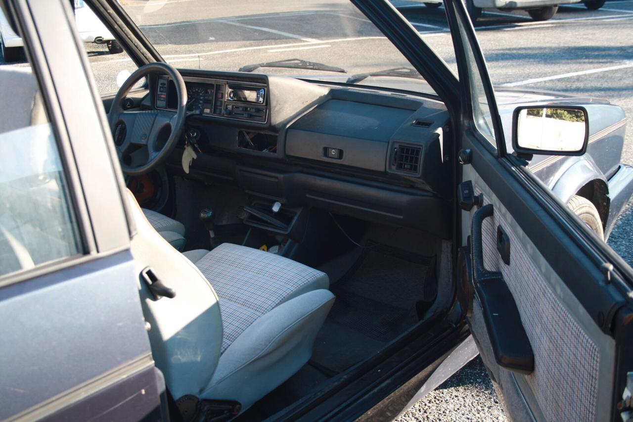 Volkswagen Golf II Serie Karmann