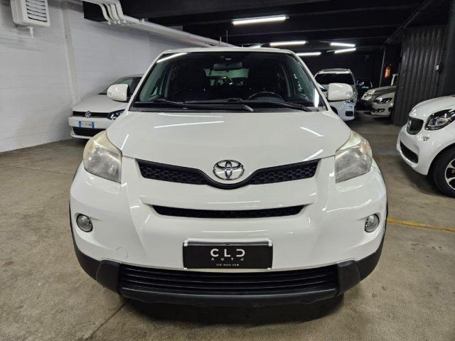 TOYOTA Urban Cruiser 1.4 D-4D AWD