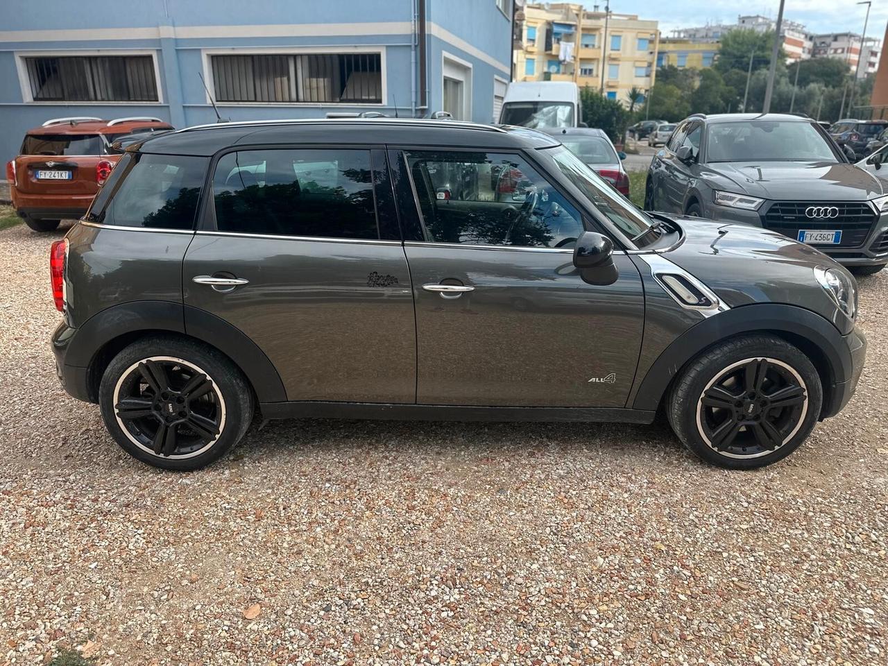 Mini Cooper SD Countryman 2.0 ALL4 Automatica