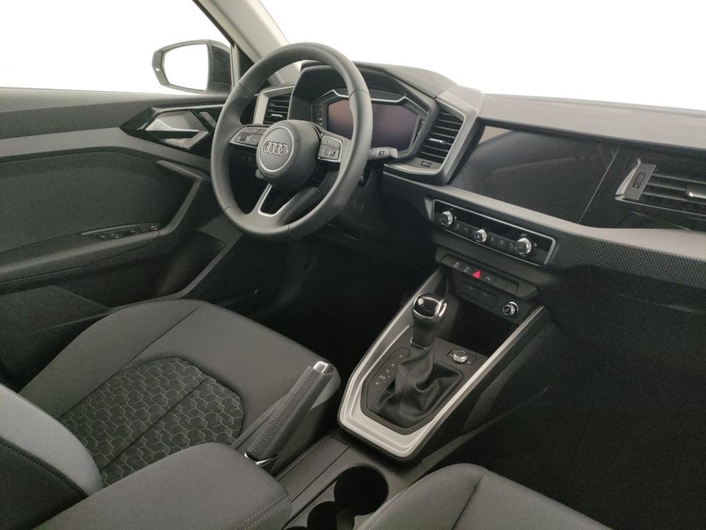 Audi A1 30 1.0 TFSI Identity Black S tronic
