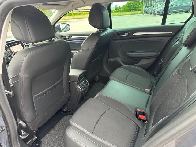 RENAULT Megane Mégane Sporter Blue dCi 115 CV Intense