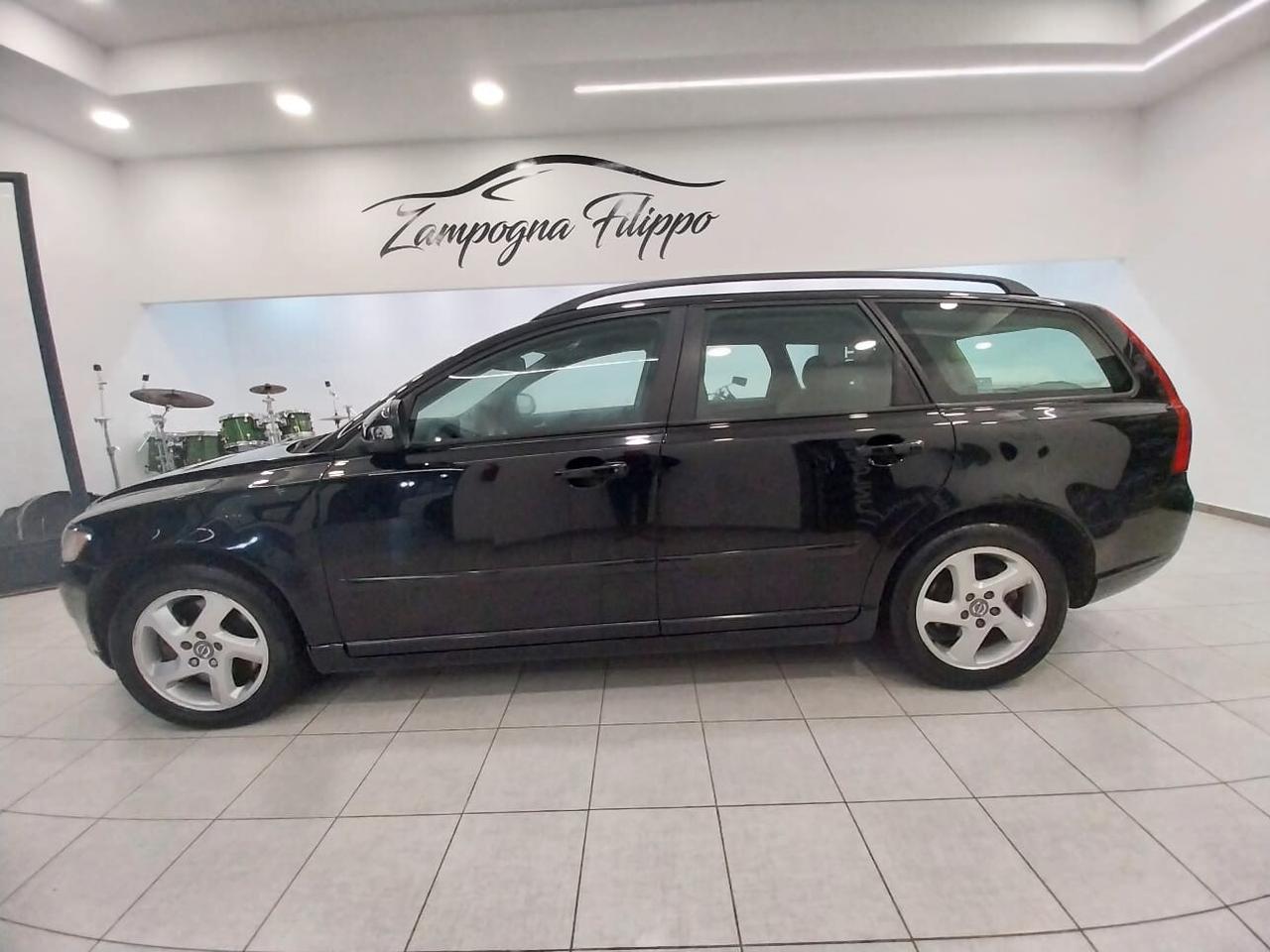 Volvo V50 2.0 150CV R-design 2011