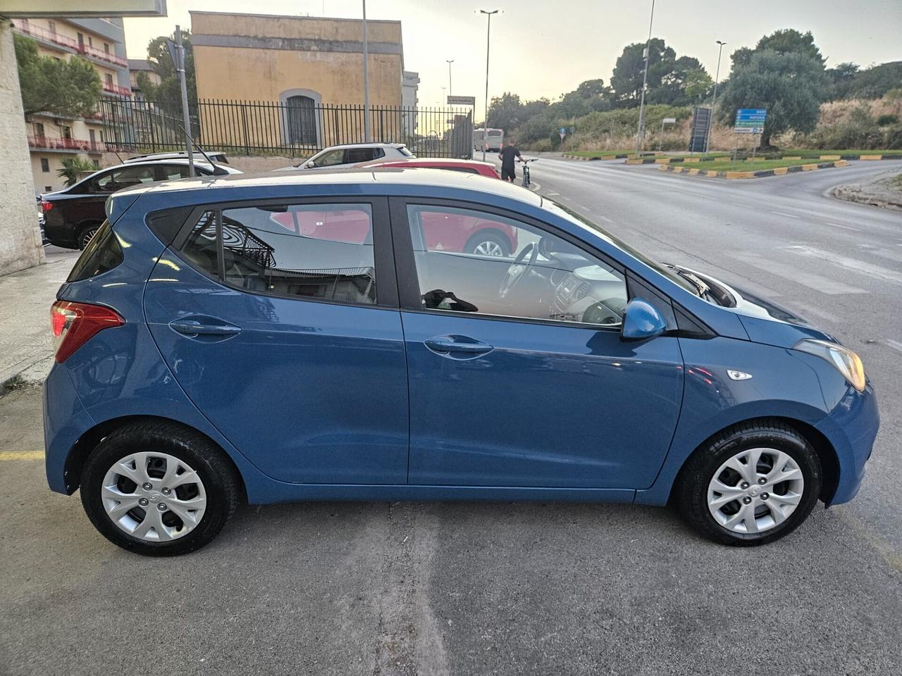 Hyundai i10 1.0 Comfort BENZ/GPL