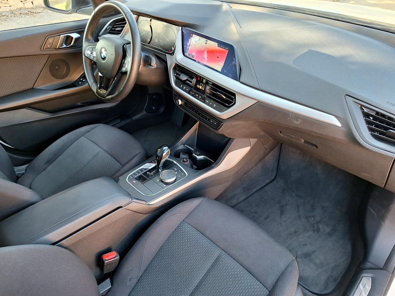 Bmw 116 116d 5p. Sport