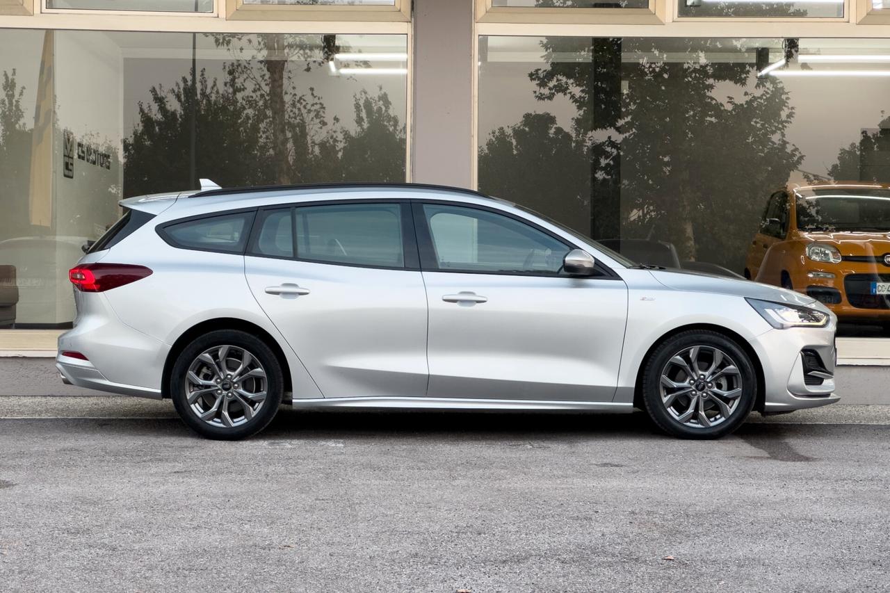 Ford Focus EcoBoost Hybrid 125 CV ST-Line