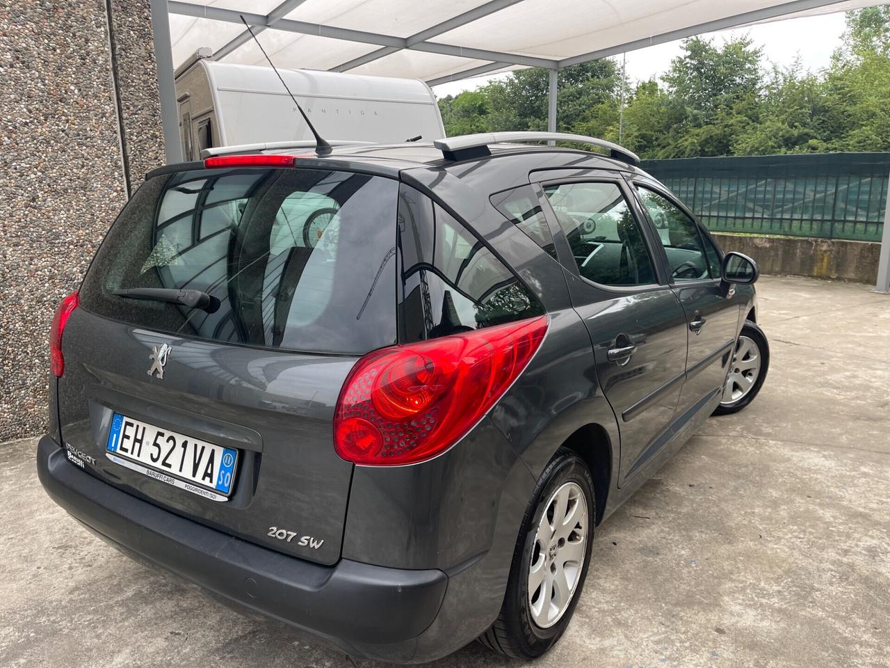 Peugeot 207 1.4 VTi benzina EURO5A 95CV SW NEOPATENTATI