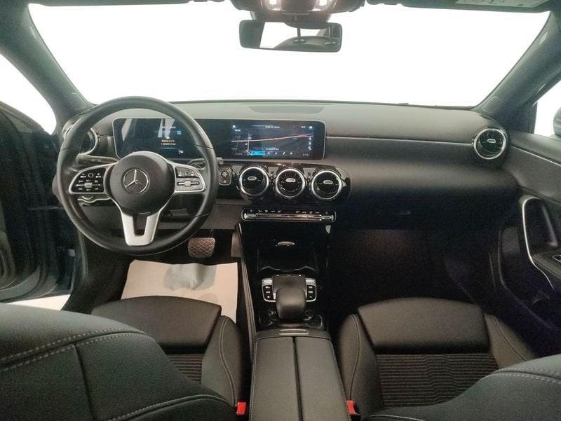 Mercedes-Benz Classe A A 200 d Sport auto