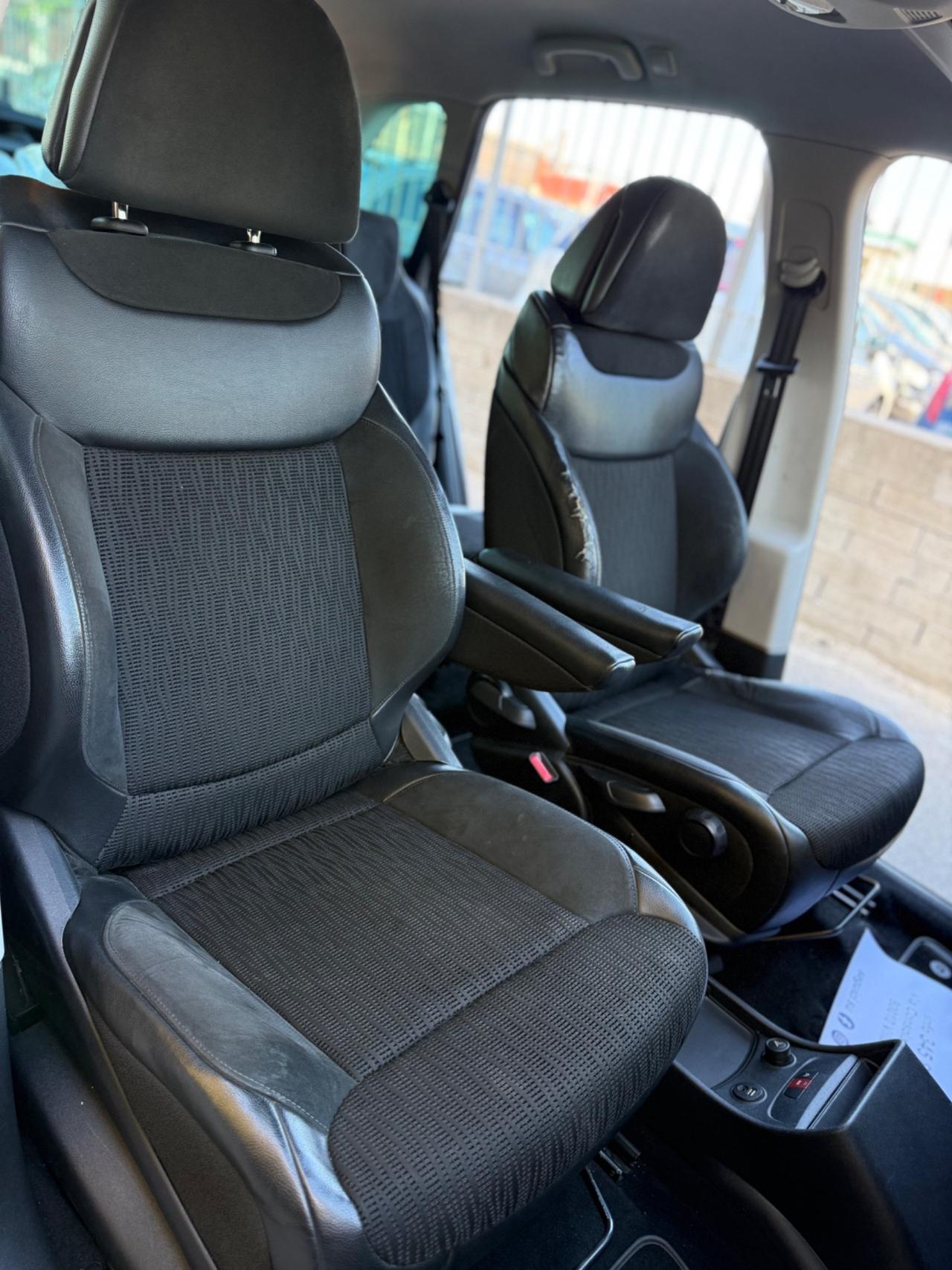 Citroen C4 Grand Picasso 1.6 HDi 110 FAP Exclusive