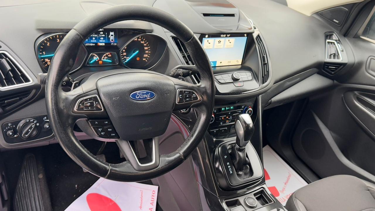 Ford Kuga 1.5 TDCI 120 CV S&S 2WD ST-Line