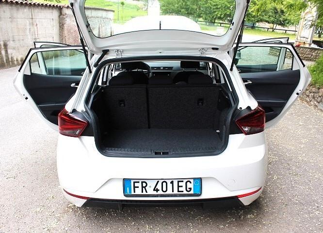 Seat Ibiza 1.0 TGI 5 porte Style BENZ\MET BOLLO 35€ ESTETICA PARI NUOVO UNICO PROPRIETARIO