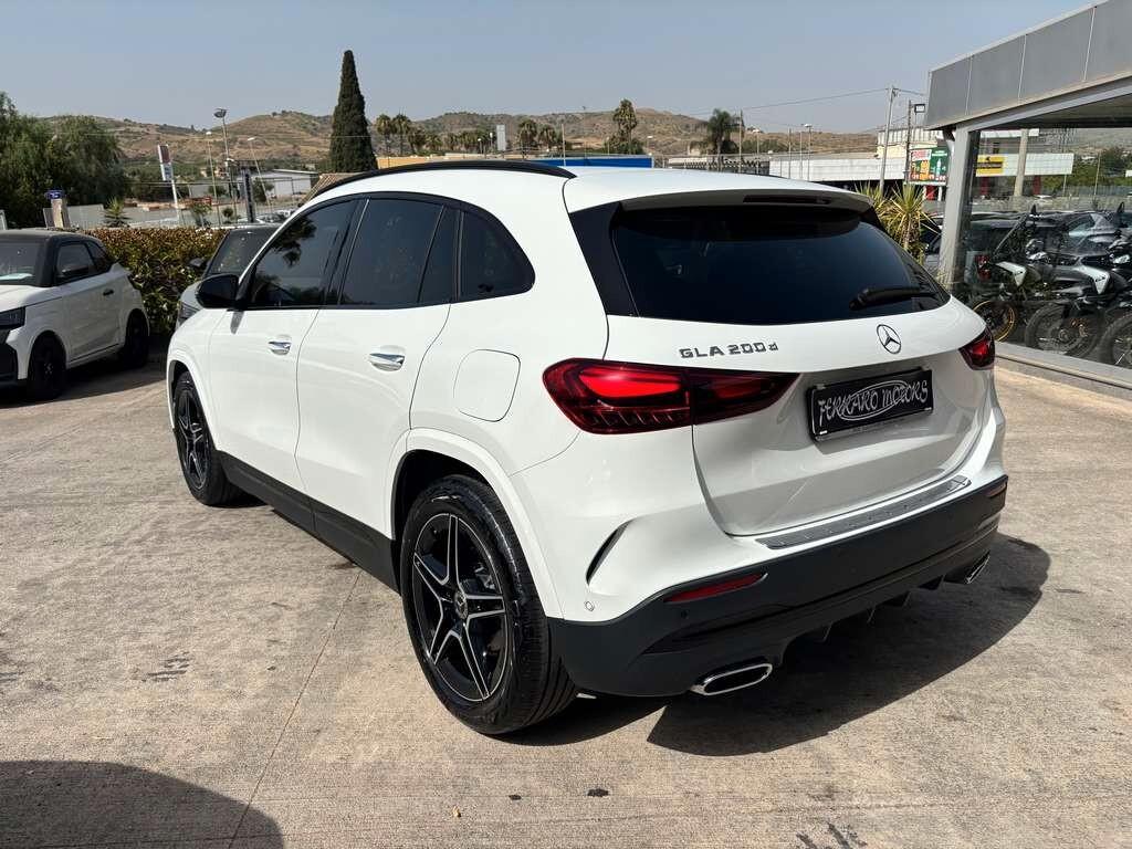 Mercedes-benz GLA 200 d Automatic AMG Line Premium Plus 2024 / KM 36.000 Tua a solo 419 Euro al mese