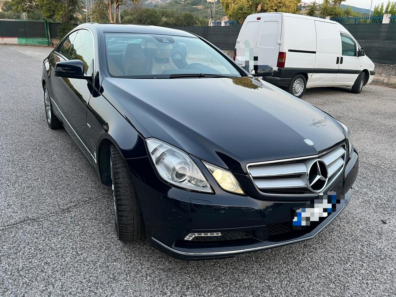 Mercedes-benz E 250 CDI Coupé BlueEFFICIENCY Avantgarde- Designo