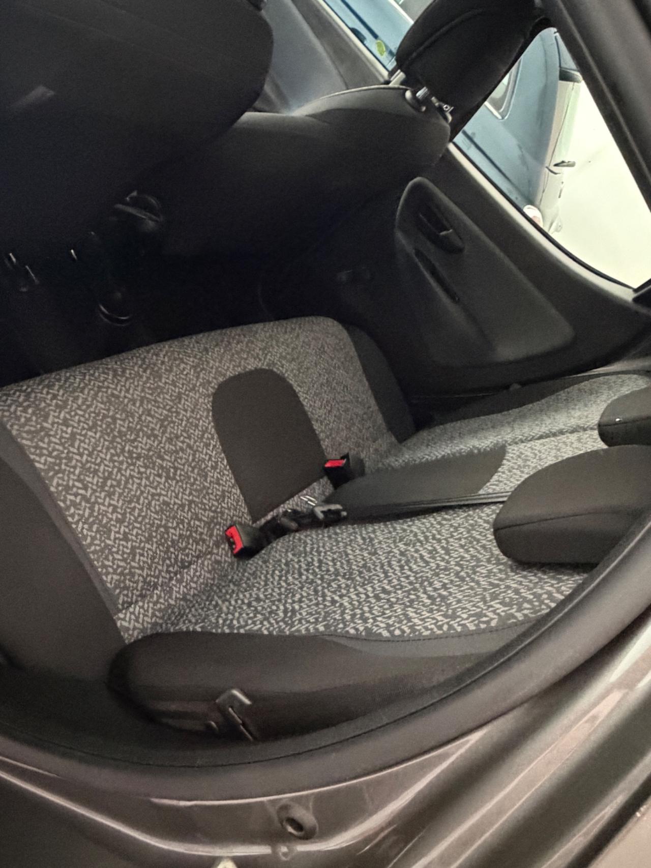 Lancia Ypsilon 1.0 FireFly 5 porte S&S Hybrid Ecochic Gold