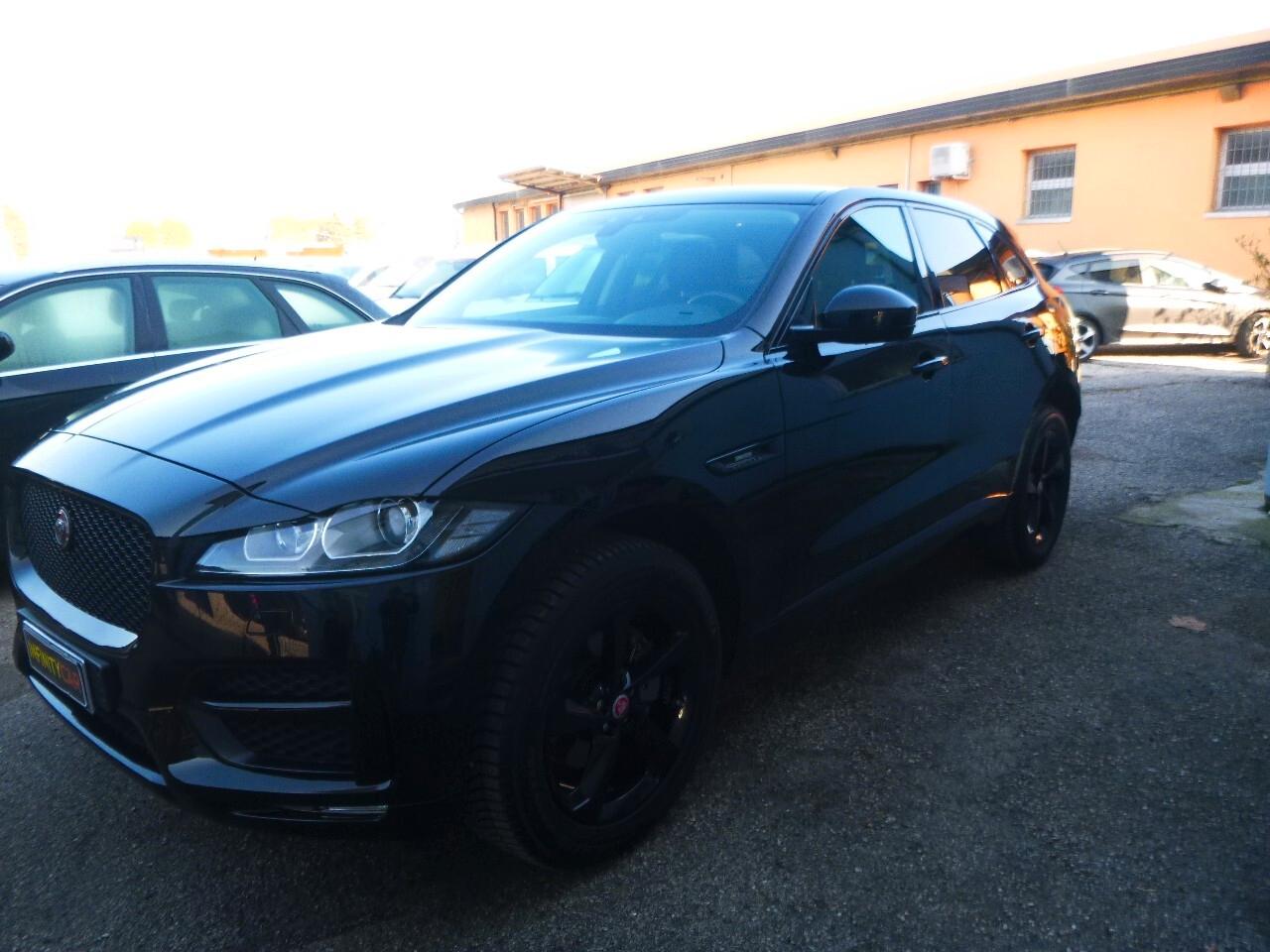 Jaguar F-Pace 2.0 D 180 CV AWD R-Sport