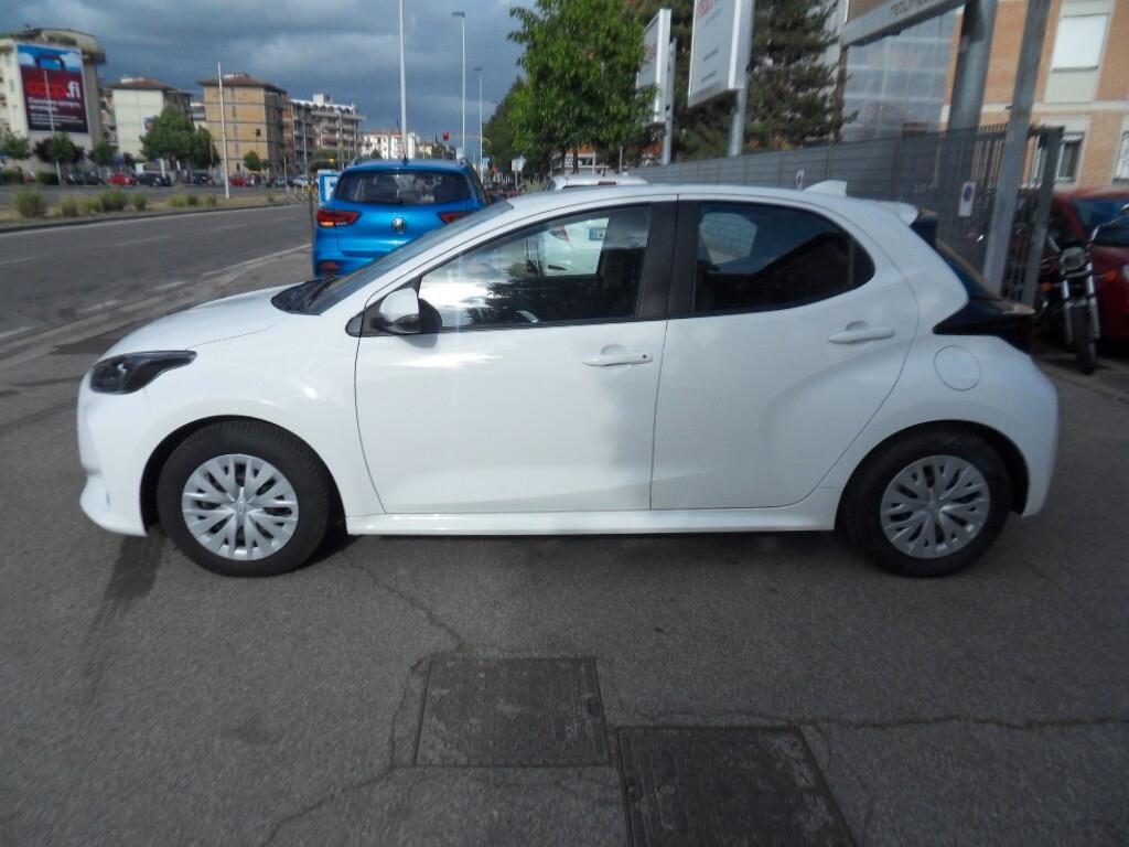 Toyota Yaris 1.5 Hybrid 5 porte Active