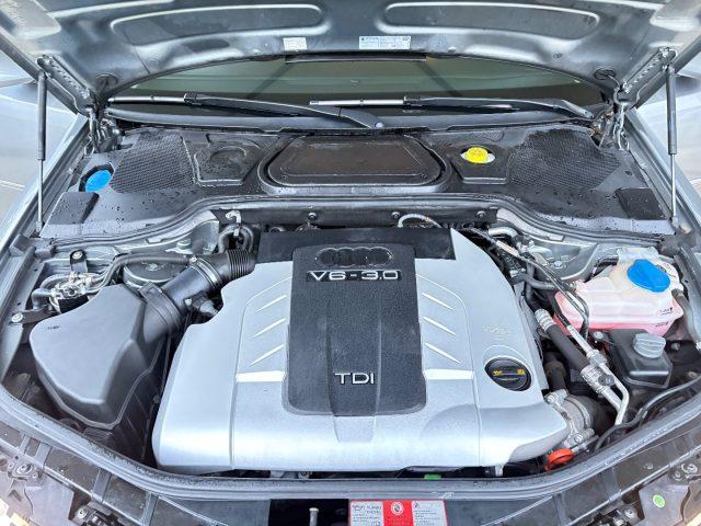 AUDI A8 3.0 V6 TDI TRAZIONE INTEGRALE POCHI CHILOMETRI
