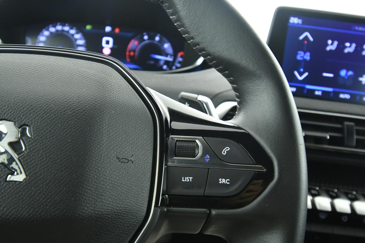 PEUGEOT 5008 1.5 bluehdi 130cv S&S Active mix eat8 N1 NEOPATENTATI+APP CONNECT