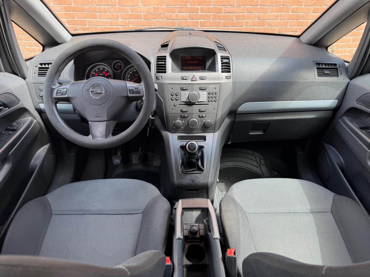 Opel Zafira 1.6 16V ecoM 94CV Cosmo