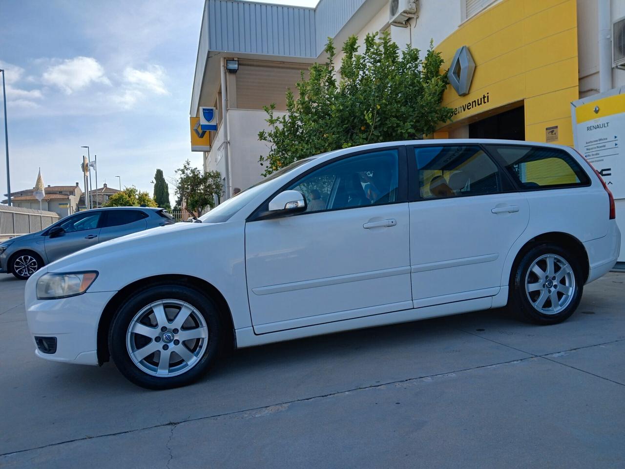 VOLVO V50 S.W. 2.000 TDI 136cv Km139.000