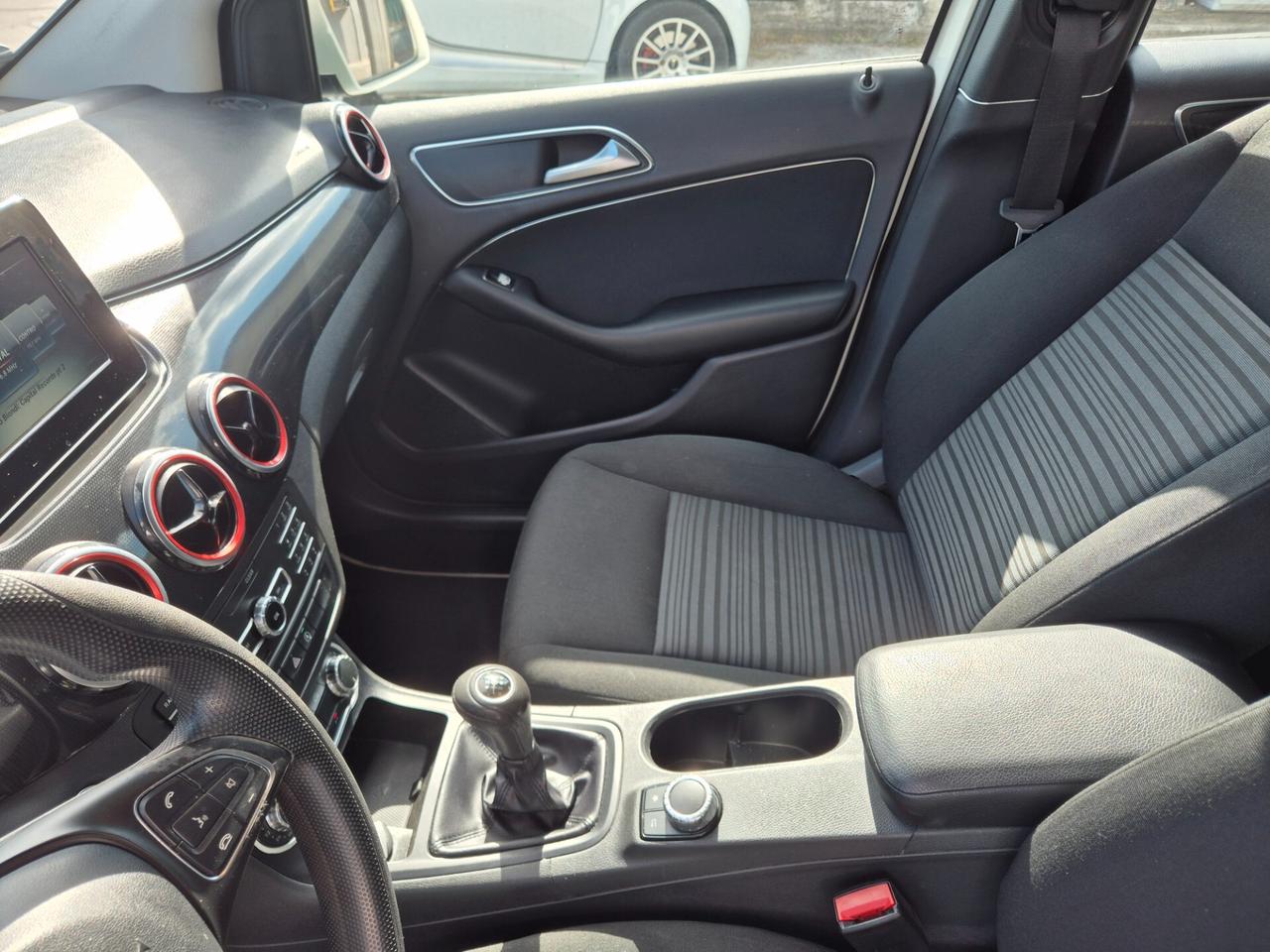 Mercedes-benz B 180 B 180 CDI Premium