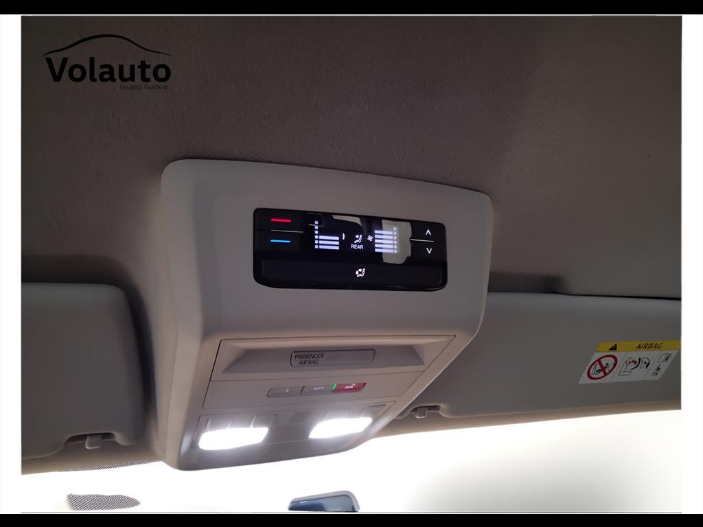 VOLKSWAGEN T6.1 Transporter 30 - T6.1 Transporter 30 2.0 tdi 150cv komb