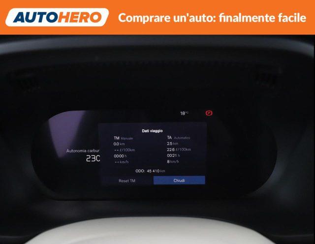 VOLVO XC60 B4 (d) AWD automatico Plus Dark