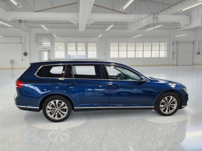 VOLKSWAGEN PASSAT VARIANT 2.0 TDI SCR EVO 110 KW EXECUTIVE DSG STATION WAGON