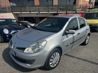 Renault Clio 5p 1.2 16v Luxe Dynamique