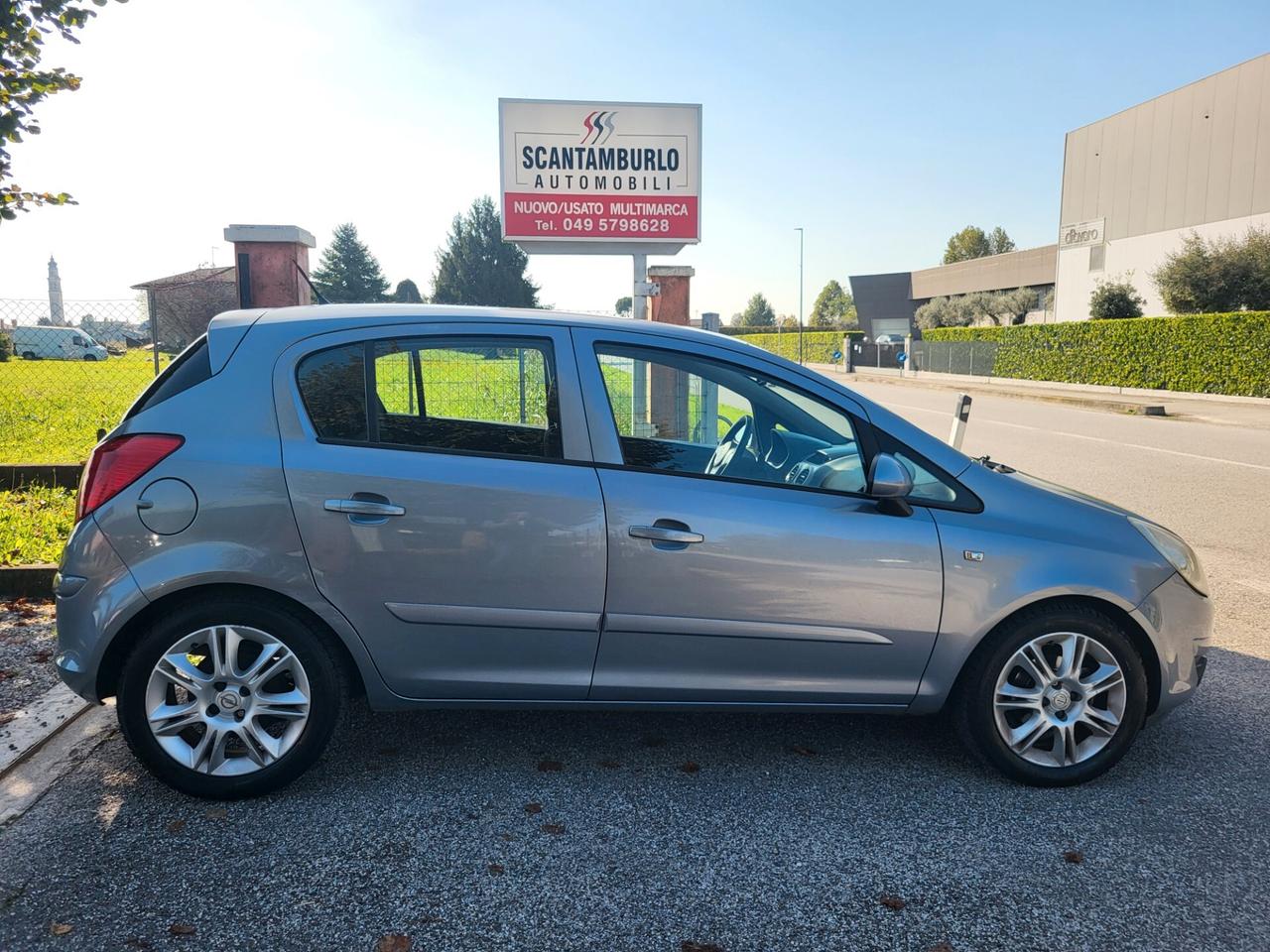 Opel Corsa 1.2 5 porte Enjoy valida x neopatentati