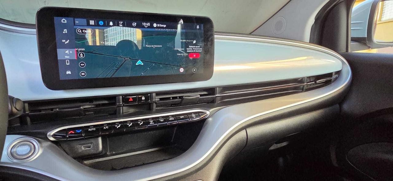 Fiat 500e BUSINESS OPENING EDITION - 100% ELETTRICA -43 KW- KM. 19000 AUTO PER NEOPATENTATI