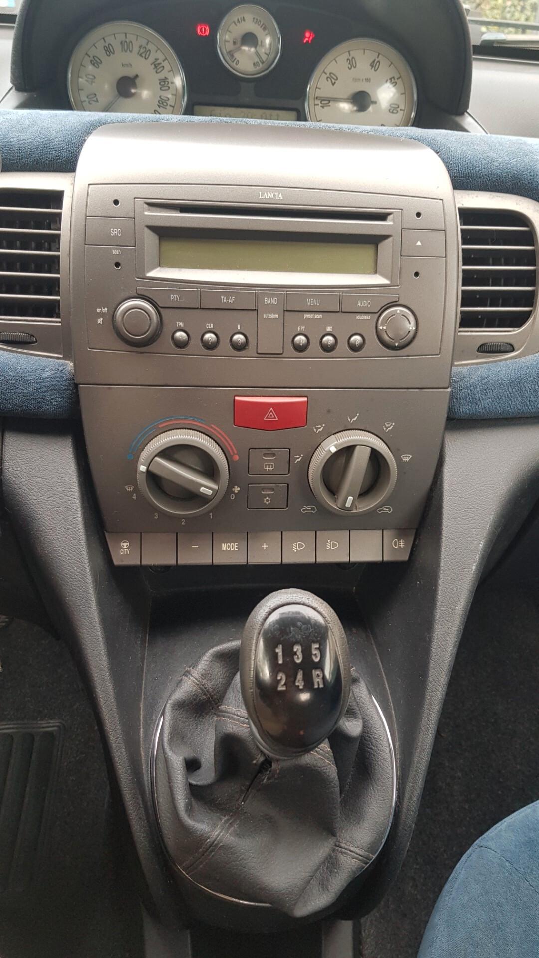 Lancia Ypsilon FUNZIONANTE ANCHE ARIA CONDIZIONATA!!!