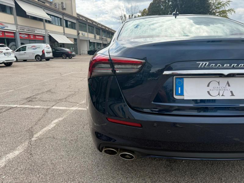 Maserati Ghibli 2.0 mhev GT 330cv rwd auto