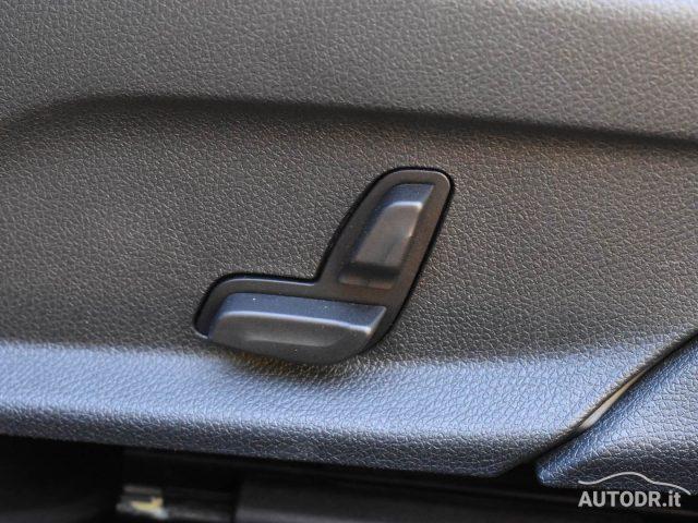 MERCEDES-BENZ C 180 d Wagon Automatic Sport Fari LED, Retrocamera