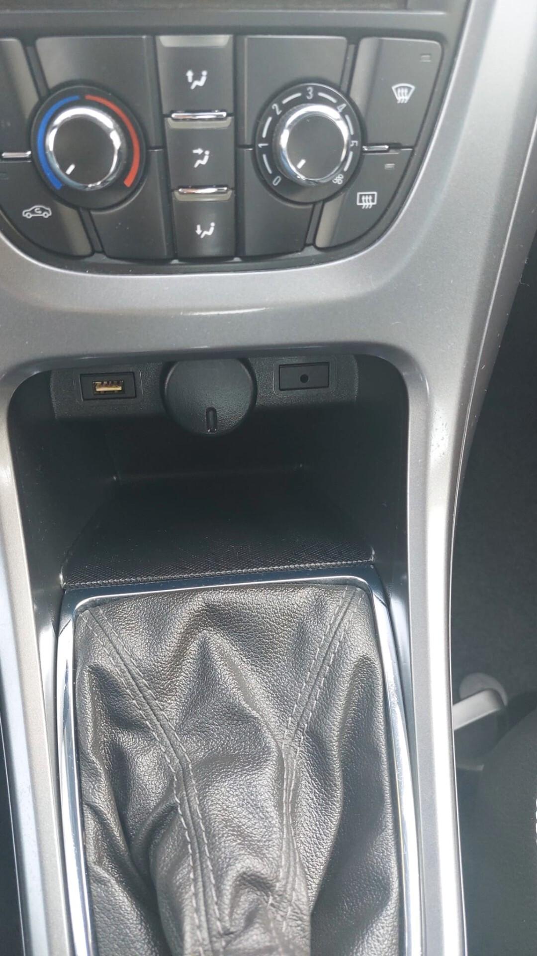 Opel Astra 1.4 Ecotec GPL 140 cv