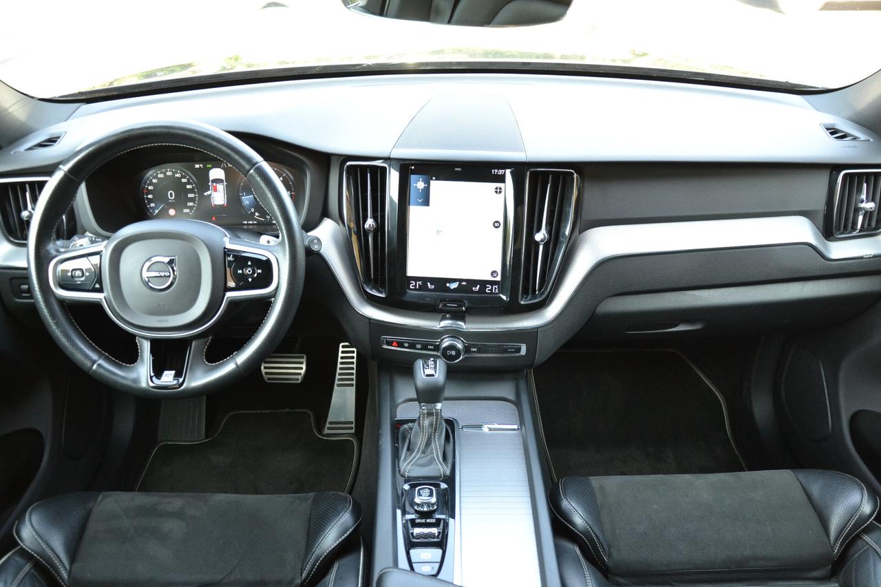 Volvo XC 60 2.0 D4 190CV AWD R-DESIGN AUTOM. **LED-NAV-PEL-360