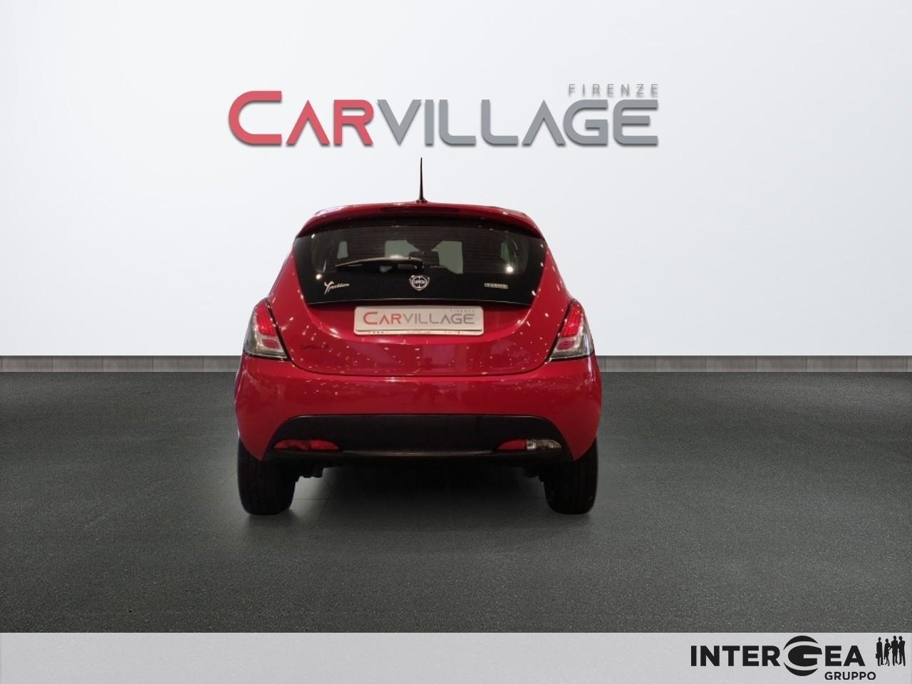 LANCIA Ypsilon 1.0 firefly hybrid Silver Plus s&