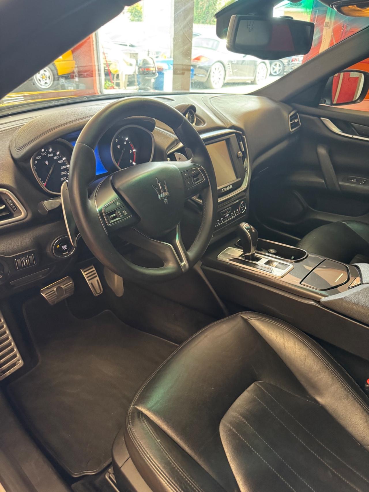 Maserati Ghibli V6 Diesel 250Cv PERMUTE