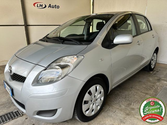 TOYOTA Yaris 1.3 5 porte