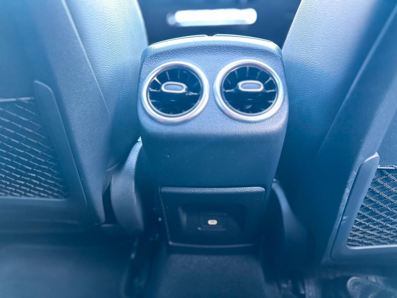 Mercedes-benz CLA 35 AMG 4Matic