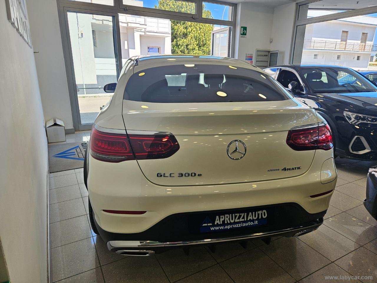 MERCEDES-BENZ GLC 300 e 4Matic EQ-Power Coupé Premium